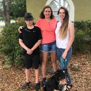 Meet your Posher, Lisa